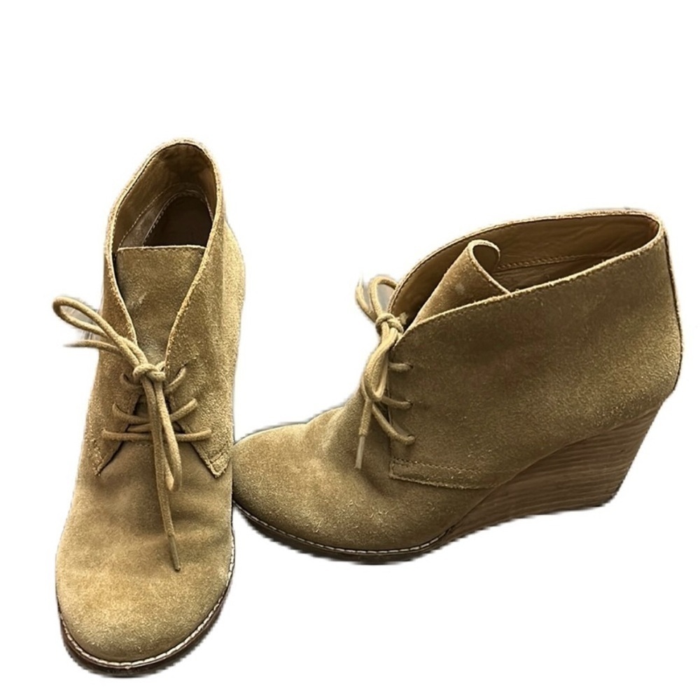 Lucky Brand Tan Suede Lace-Up Wedge Booties Size 7